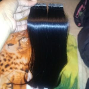 18in Glam Seamless Tape-In Extensions 100% human